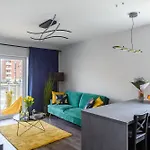 Lumina Premium Apartments With Parking